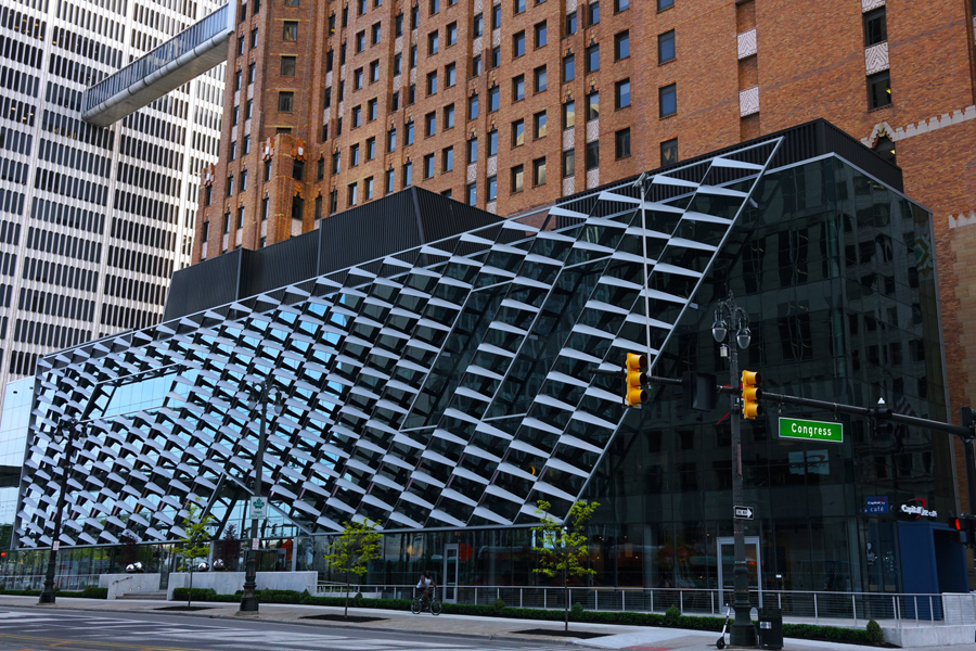 511 Woodward Ave. - Glass and Metal Craft
